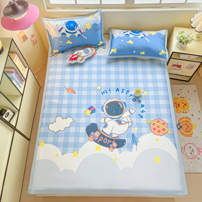 91家纺网 家纺一手货源 找家纺 博雅 2025新款独家版权A类大版数码印花1200D冰丝凉席 滑板宇航员