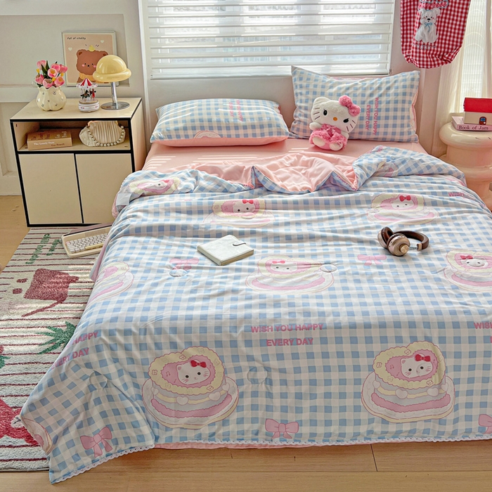 91家纺网 家纺一手货源 找家纺 妖妖家纺 2025新款超柔双层纱糯糯针织棉夏凉被四件套 蛋糕猫