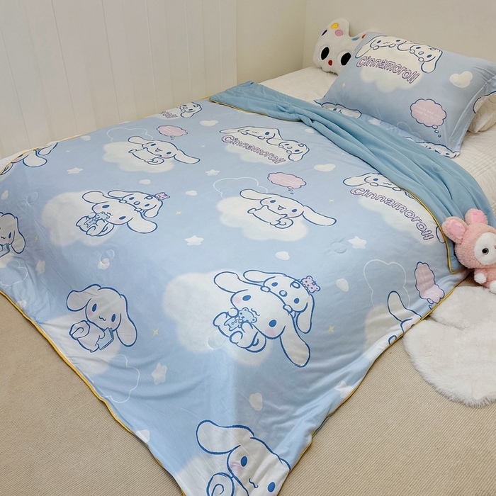 91家纺网 家纺一手货源 找家纺 兜米家居 2025夏季新品三丽鸥深睡双感针织凉感空调被夏被 云朵玉桂狗