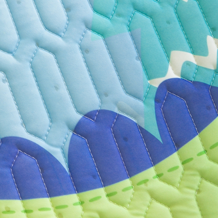 91家纺网 家纺一手货源 找家纺 美丽折2025新品6mm厚天然乳胶凉席三件套 大版印花卡通乳胶凉席平铺款 酷玩龙