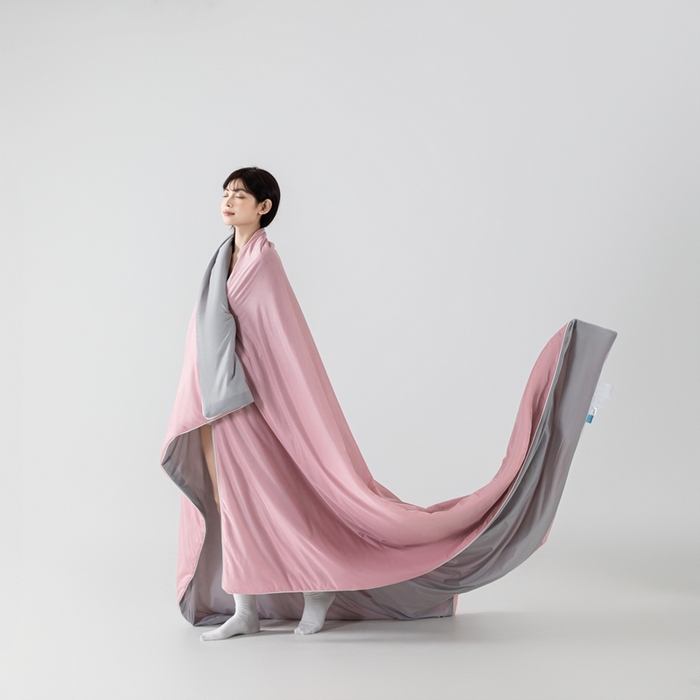 91家纺网 家纺一手货源 找家纺 潮邦家居 2025新款凉感丝夏被夏凉被空调被 粉黛玉拼灰