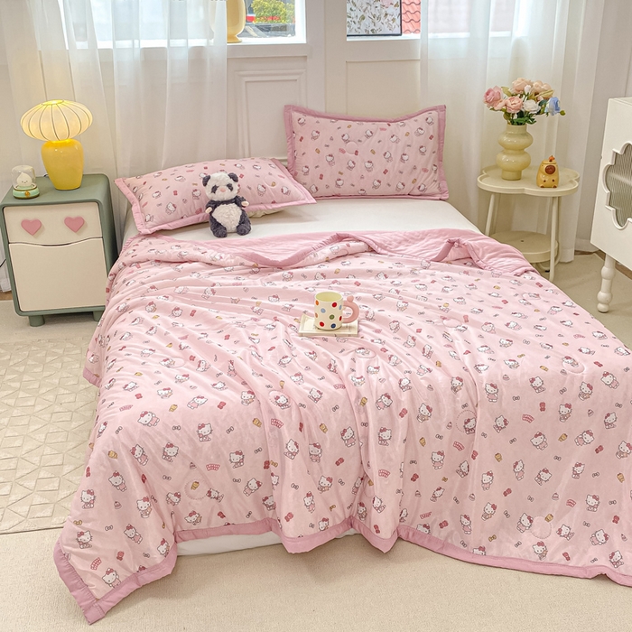 91家纺网 家纺一手货源 找家纺 顺顺家纺 2025新款凉感丝印花夏被空调被 少女凯蒂