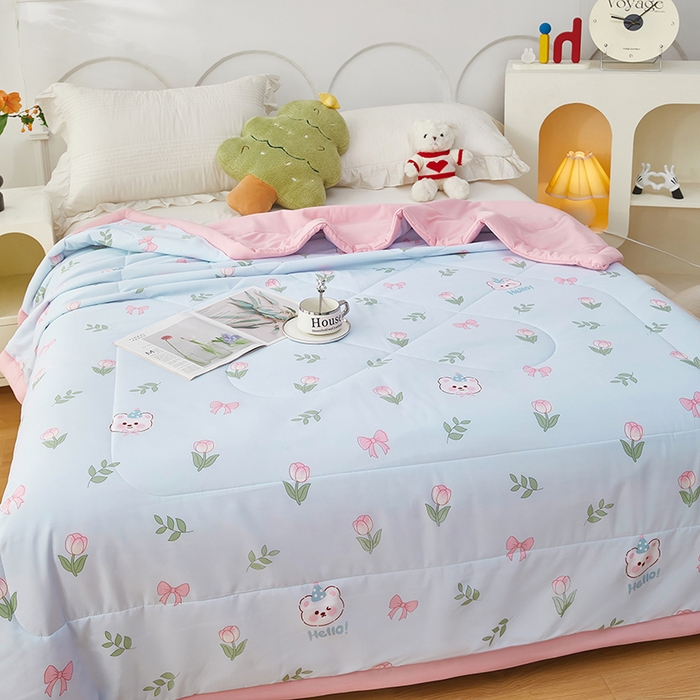 91家纺网 家纺一手货源 找家纺 中国龙家纺 2025新款舒爽柔小棉夏被被子被芯 温妮小熊