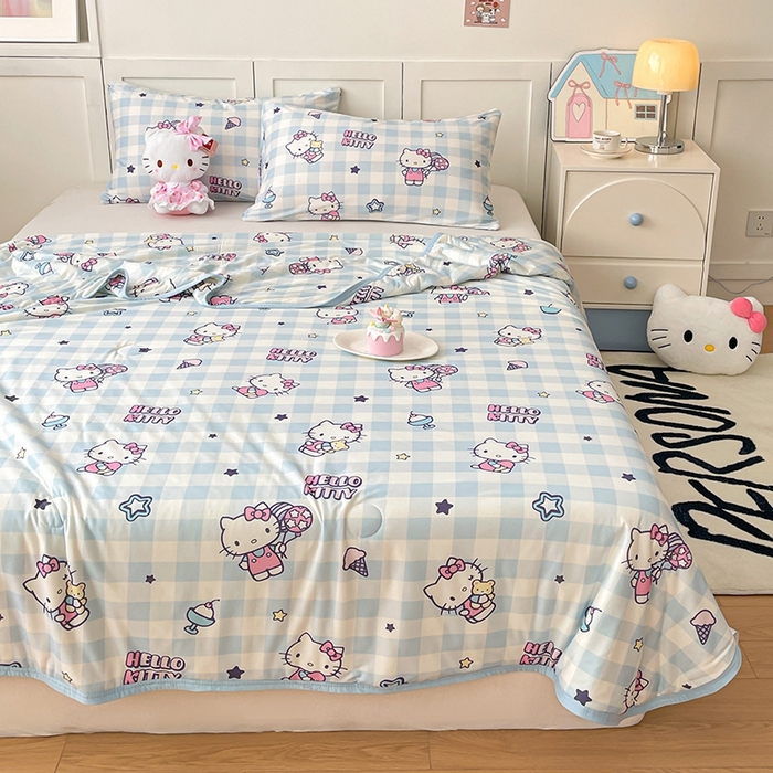 91家纺网 家纺一手货源 找家纺 金爱家2025新款A类三丽鸥正版授权高品质牛奶丝软糯针织棉大豆夏被系列详情 针织棉三丽鸥-蓝格kitty