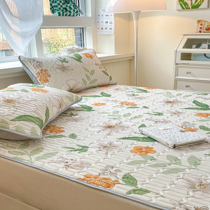 91家纺网 家纺一手货源 找家纺 柒月家居 2025新款小清新乳胶凉席 春意盎然