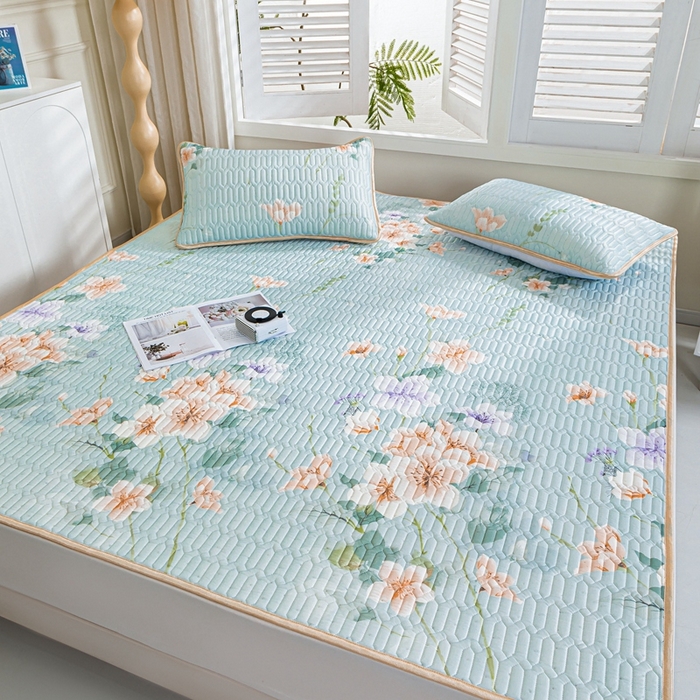 91家纺网 家纺一手货源 找家纺 美丽折2025新品6mm厚天然乳胶凉席三件套 大版印花卡通乳胶凉席平铺款 曼谷花海