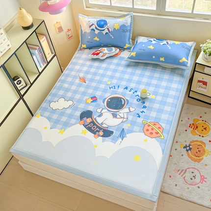 91家纺网 家纺一手货源 找家纺 博雅 2025新款独家版权A类大版数码印花1200D冰丝凉席 滑板宇航员