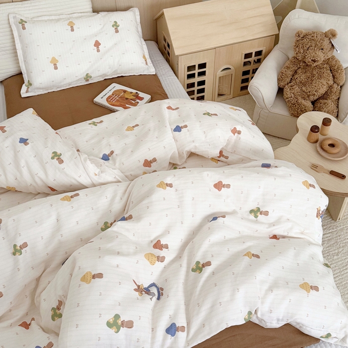 91家纺网 家纺一手货源 找家纺 2025新款全棉26℃有氧双层纱幼儿园多件套 花园小兔