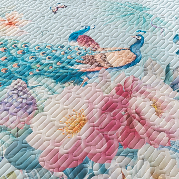 91家纺网 家纺一手货源 找家纺 美丽折2025新品6mm厚天然乳胶凉席三件套 大版印花卡通乳胶凉席平铺款 雀舞轻扬