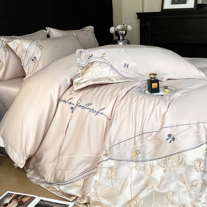 91家纺网 家纺一手货源 找家纺 优悦生活馆 2025新款冰丝浮雕绣花四件套 幽兰轻舞-香槟