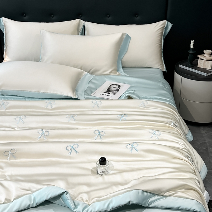 91家纺网 家纺一手货源 找家纺 满羽家纺 2025新款冰丝夏被四件套-满绣系列 蝴蝶结-奶白兰