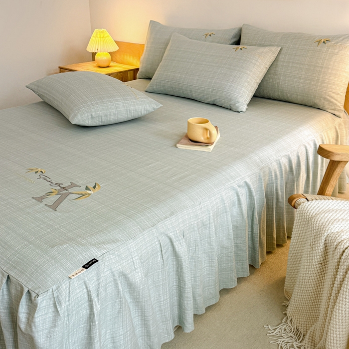 91家纺网 家纺一手货源 找家纺 布柔 2025新款100%全棉纯棉老粗布绣花印花凉席单品床裙 米多绿