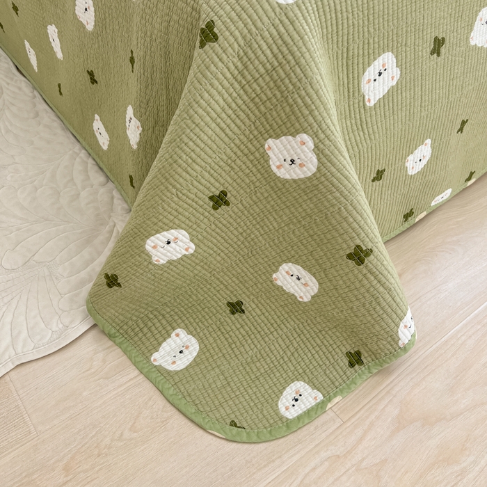 91家纺网 家纺一手货源 找家纺 慕晨 2025新款全棉床盖酵素砂洗双面纯棉棉花夹棉床盖单件三件套 抹茶熊