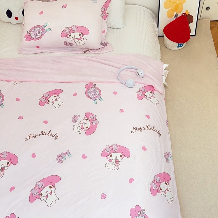 91家纺网 家纺一手货源 找家纺 （总）兜米家居 2025夏季新品三丽鸥深睡双感针织凉感空调被夏被