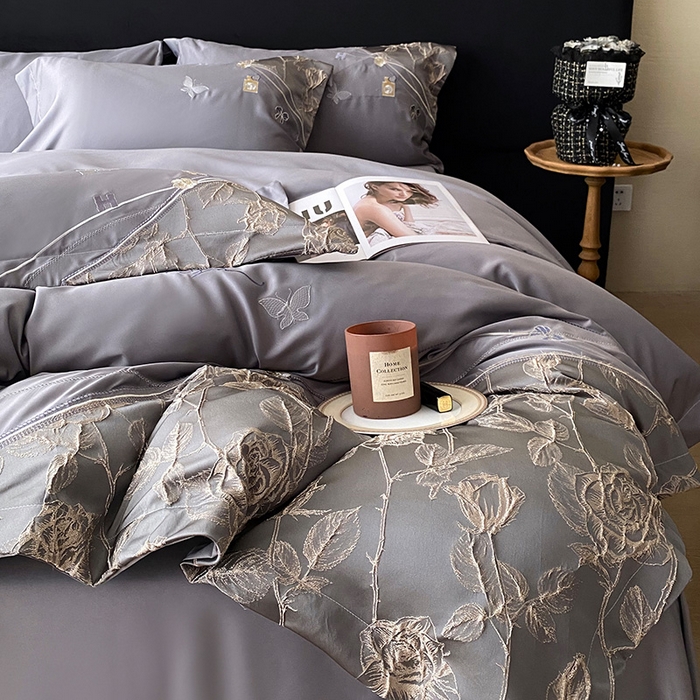 91家纺网 家纺一手货源 找家纺 优悦生活馆 2025新款冰丝浮雕绣花四件套 幽兰轻舞-深灰