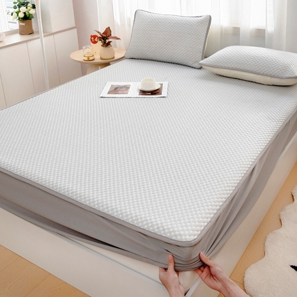 91家纺网 家纺一手货源 找家纺 （总）绒宴家纺 2025新款提花凉席凉豆豆冰豆豆凉席三件套