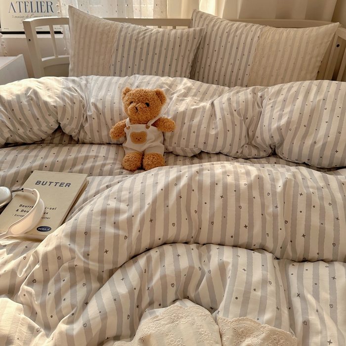 91家纺网 家纺一手货源 找家纺 顾里家纺 2025新款简约小资系列云感双层纱四件套 条纹星星灰