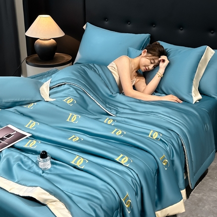 91家纺网 家纺一手货源 找家纺 （总）满羽家纺 2025新款冰丝夏被四件套-满绣系列