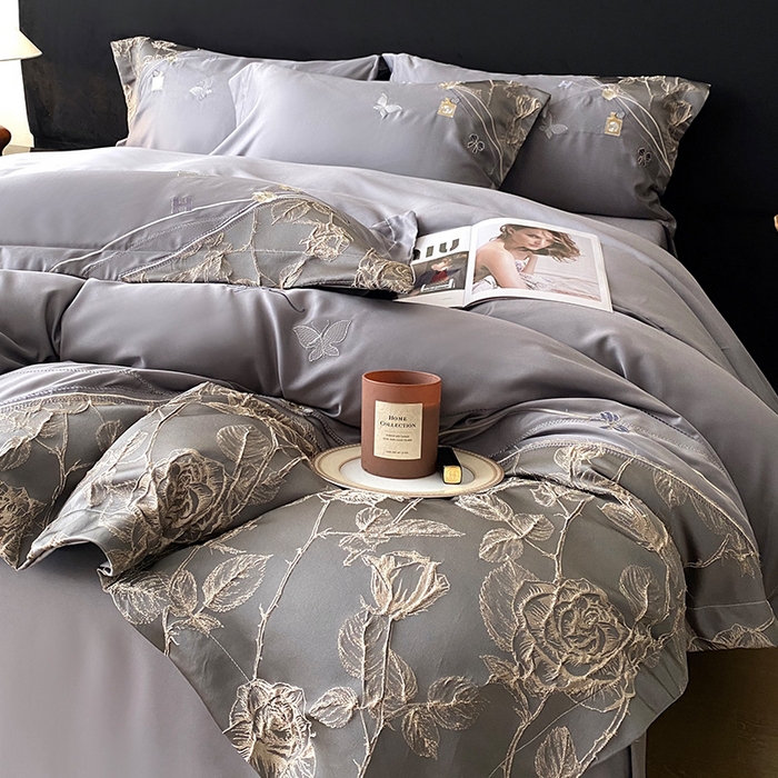 91家纺网 家纺一手货源 找家纺 优悦生活馆 2025新款冰丝浮雕绣花四件套 幽兰轻舞-深灰