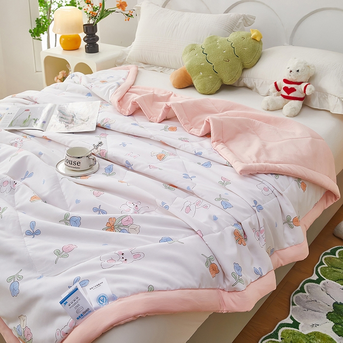 91家纺网 家纺一手货源 找家纺 中国龙家纺 2025新款舒爽柔小棉夏被被子被芯 玫瑰花语