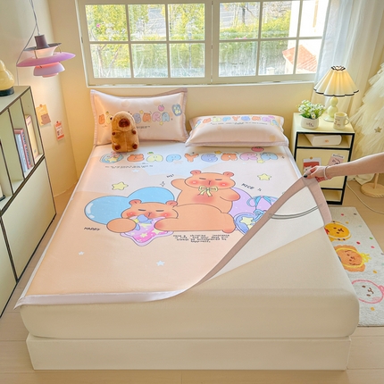 博雅 2025新款独家版权A类大版数码印花1200D冰丝凉席 许愿瓶卡皮巴拉