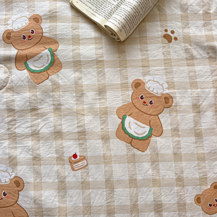 91家纺网 家纺一手货源 找家纺 妖妖家纺 2025新款超柔双层纱糯糯针织棉夏凉被四件套 厨师小熊