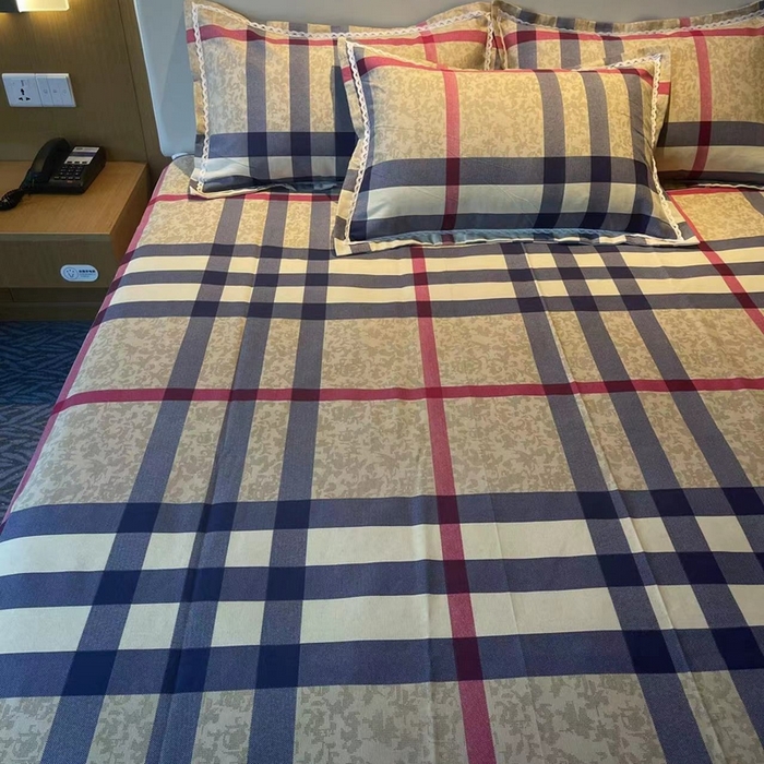 91家纺网 家纺一手货源 找家纺 仟网汇 2025全棉老粗布蕾丝花边三件套（无纺布手提包装） 巴宝格