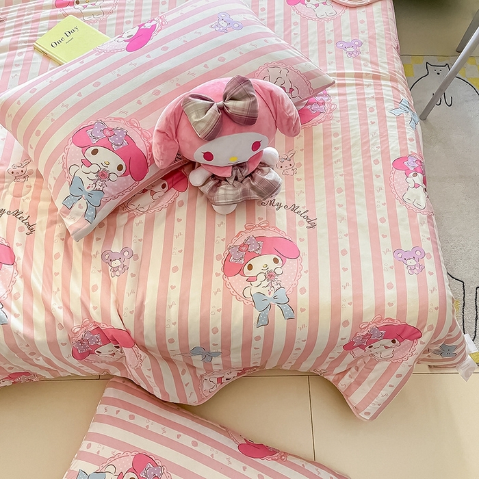 91家纺网 家纺一手货源 找家纺 金爱家2025新款A类三丽鸥正版授权高品质牛奶丝软糯针织棉大豆夏被系列详情 针织棉三丽鸥-粉粉美乐蒂