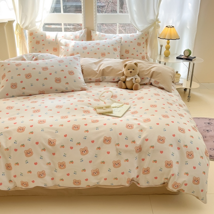 91家纺网 家纺一手货源 找家纺 仔仔熊 2025新款全棉印花四件套 爱心小熊