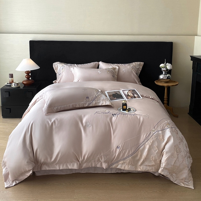 91家纺网 家纺一手货源 找家纺 优悦生活馆 2025新款冰丝浮雕绣花四件套 幽兰轻舞-香槟