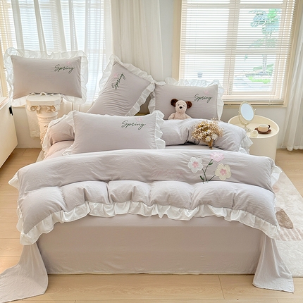 91家纺网 家纺一手货源 找家纺 家贝爱 2025新款花边刺绣四件套繁朵系列 繁朵-灰