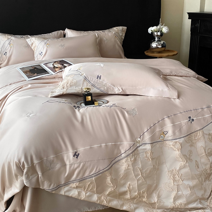 91家纺网 家纺一手货源 找家纺 优悦生活馆 2025新款冰丝浮雕绣花四件套 幽兰轻舞-香槟