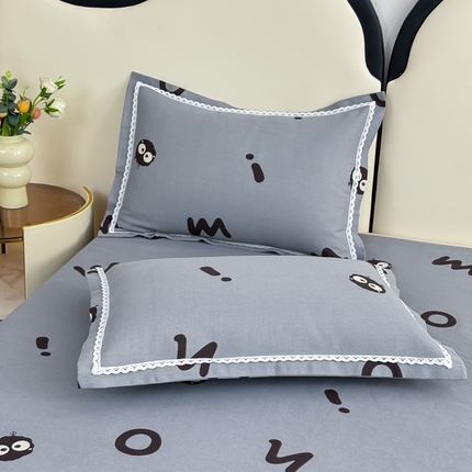 91家纺网 家纺一手货源 找家纺 仟网汇 2025全棉老粗布蕾丝花边三件套（无纺布手提包装） 黑煤球