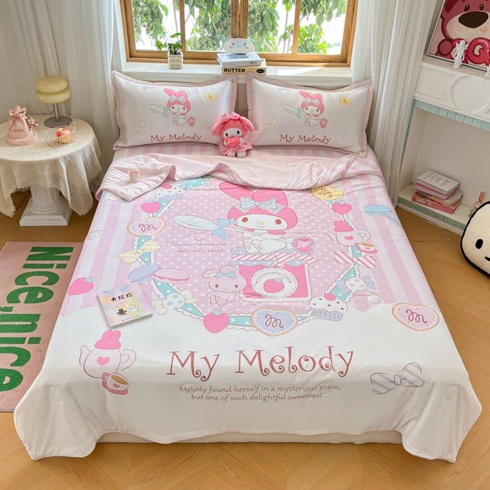 91家纺网 家纺一手货源 找家纺 博雅 2025新款 三丽鸥凉感丝夏被冰丝凉席组合四件套 魔法美乐蒂