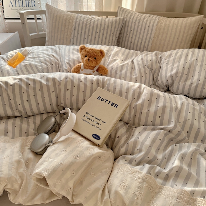 91家纺网 家纺一手货源 找家纺 顾里家纺 2025新款简约小资系列云感双层纱四件套 条纹星星灰