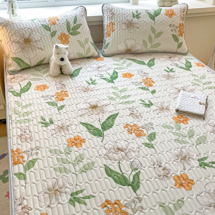 91家纺网 家纺一手货源 找家纺 柒月家居 2025新款小清新乳胶凉席 春意盎然