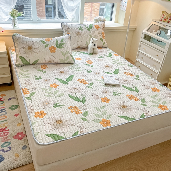 91家纺网 家纺一手货源 找家纺 柒月家居 2025新款小清新乳胶凉席 春意盎然