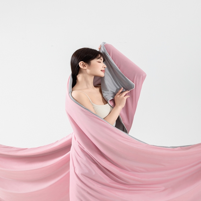 91家纺网 家纺一手货源 找家纺 潮邦家居 2025新款凉感丝夏被夏凉被空调被 粉黛玉拼灰