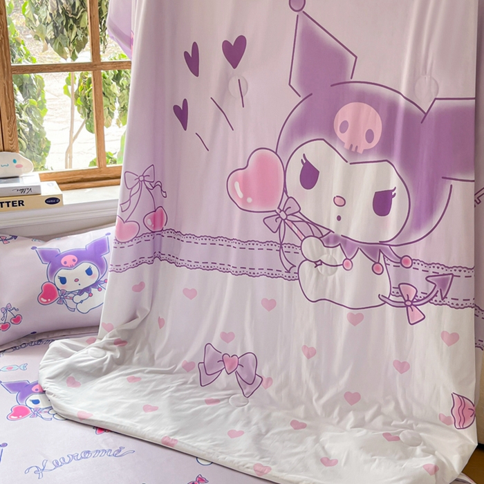 91家纺网 家纺一手货源 找家纺 博雅 2025新款 三丽鸥凉感丝夏被冰丝凉席组合四件套 气球库洛米