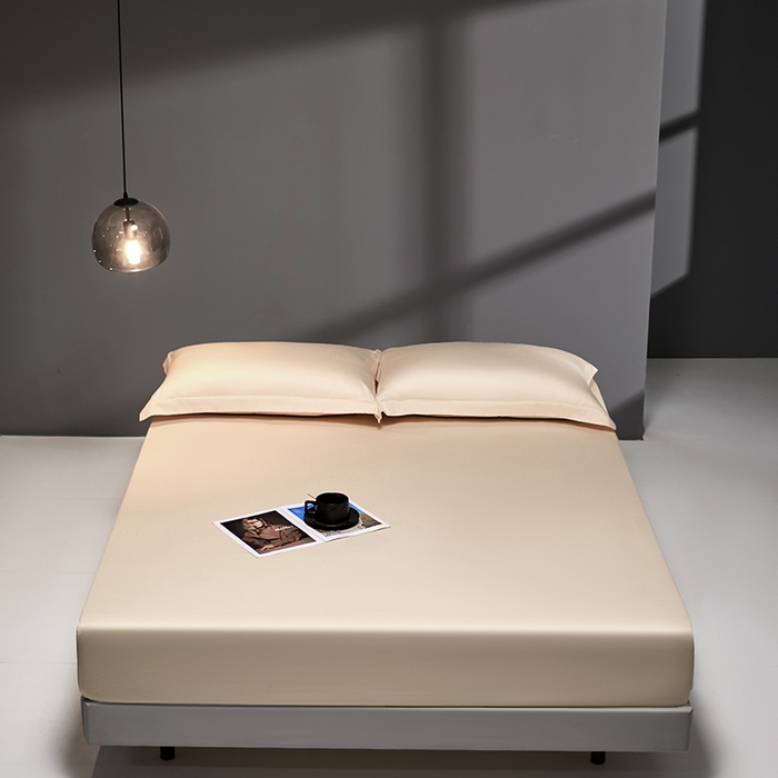 91家纺网 家纺一手货源 找家纺 秀色2025新款高端纯棉床笠单件全棉全包床套三件套100s新疆长绒棉酒店床垫保护套 梦易-奶昔白