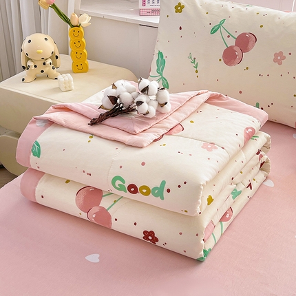 91家纺网 家纺一手货源 找家纺 思雅庭 2025新款里外全棉夏被新疆棉花夏凉被空调被 甜蜜樱桃