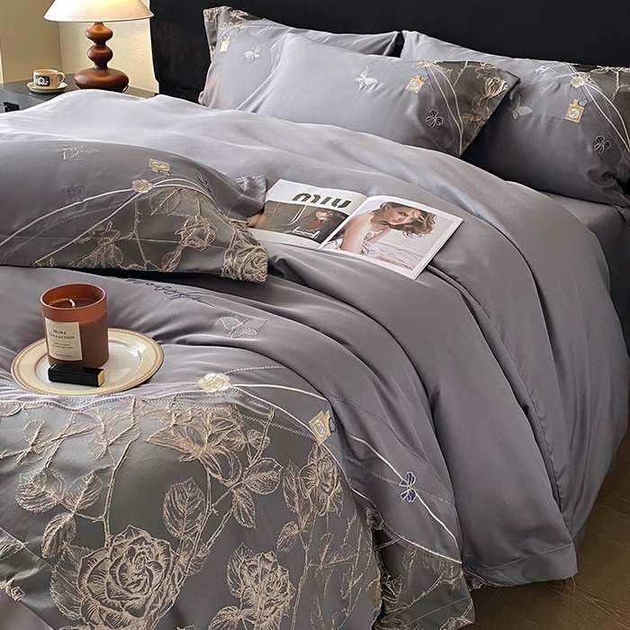 91家纺网 家纺一手货源 找家纺 优悦生活馆 2025新款冰丝浮雕绣花四件套 幽兰轻舞-深灰