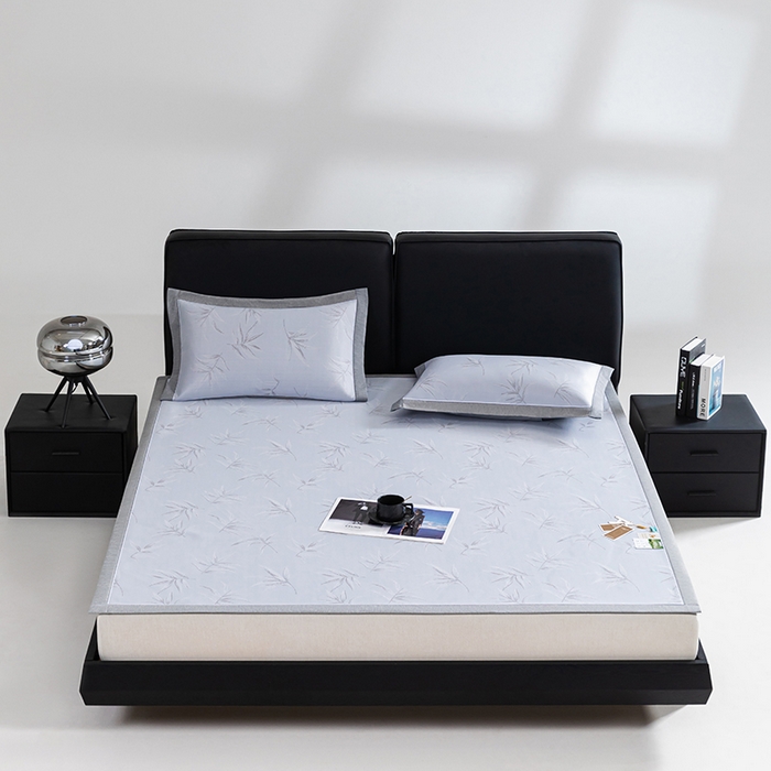 91家纺网 家纺一手货源 找家纺 小牛席业 2025新款全PE柳烟冰丝席凉席席子系列 蓝色