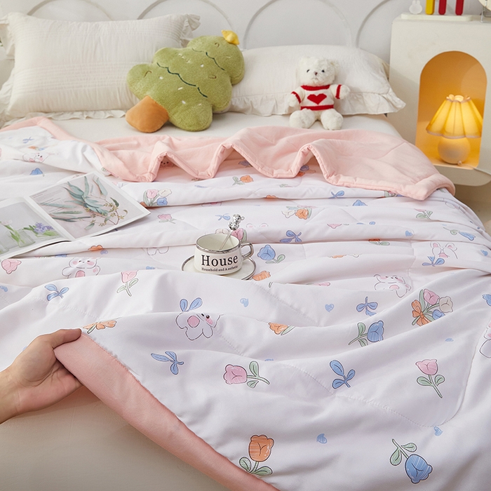 91家纺网 家纺一手货源 找家纺 中国龙家纺 2025新款舒爽柔小棉夏被被子被芯 玫瑰花语