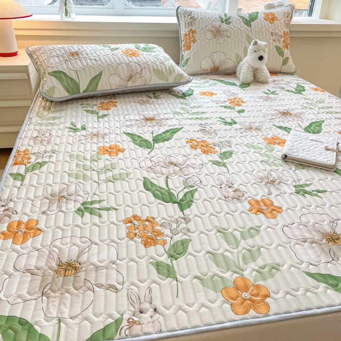 91家纺网 家纺一手货源 找家纺 柒月家居 2025新款小清新乳胶凉席 春意盎然