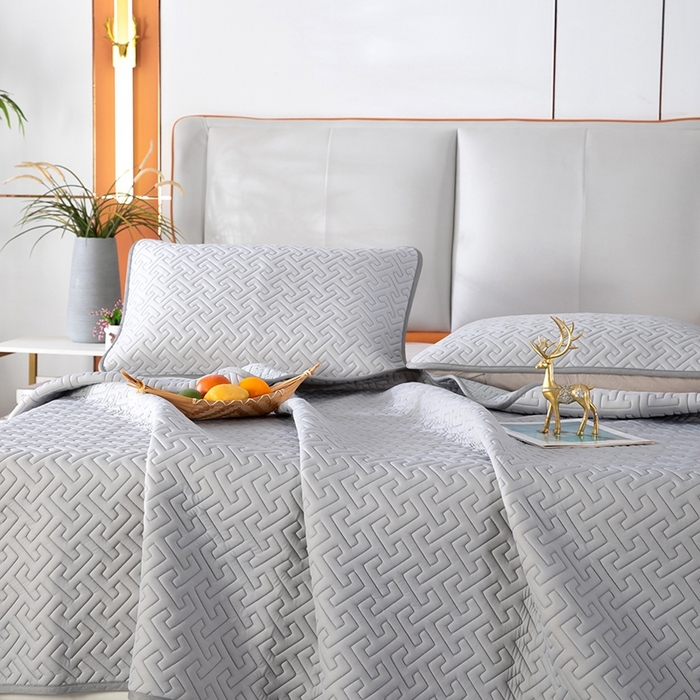 91家纺网 家纺一手货源 找家纺 美丽折2025夏季新品高端加厚全冰丝生物基乳胶凉席三件套 水洗天然乳胶凉席 经典灰T