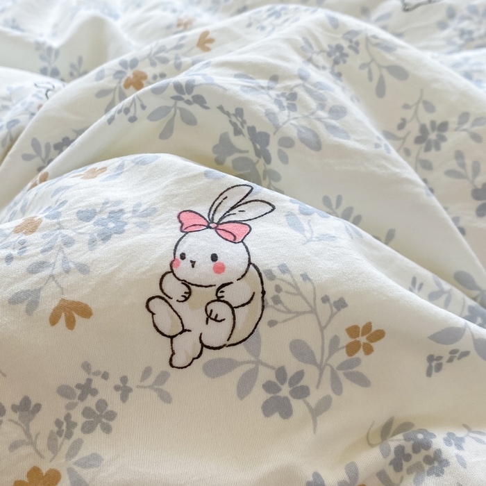 91家纺网 家纺一手货源 找家纺 【提供买家秀】2025直播云感皱皱棉四件套水洗棉简约风小碎花被套床笠三件套-叠拍图 繁花兔