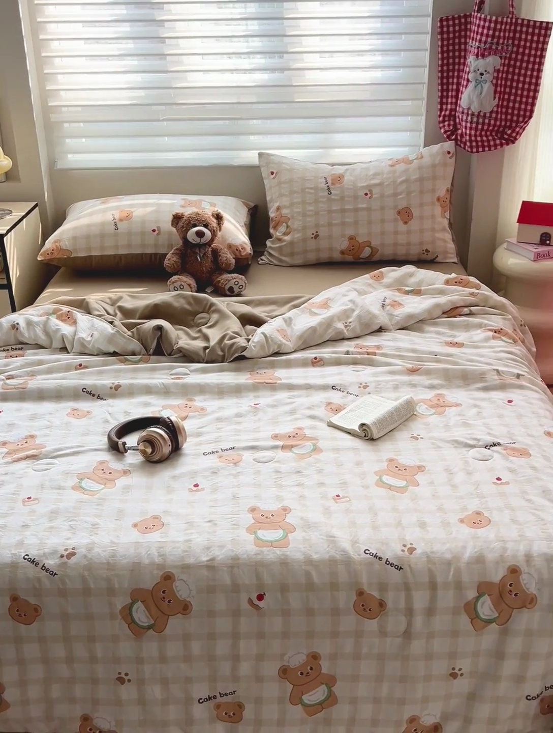 91家纺网 家纺一手货源 找家纺 妖妖家纺 2025新款超柔双层纱糯糯针织棉夏凉被四件套 厨师小熊