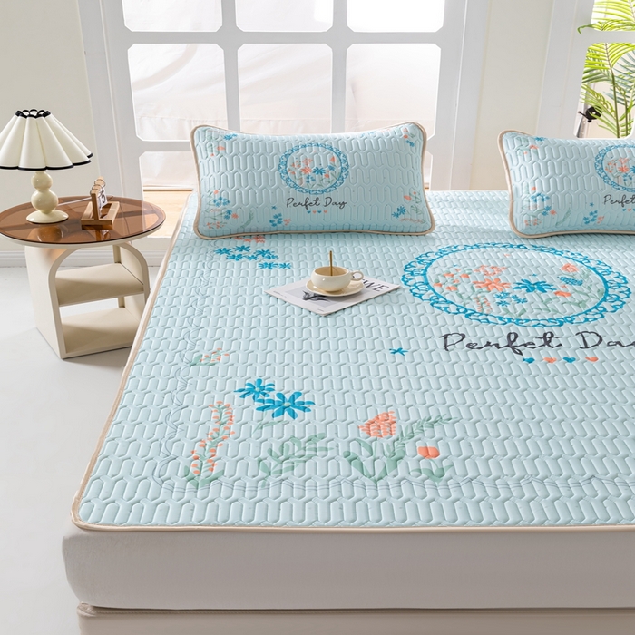 91家纺网 家纺一手货源 找家纺 美丽折2025新品6mm厚天然乳胶凉席三件套 大版印花卡通乳胶凉席平铺款 温婉花镜-蓝