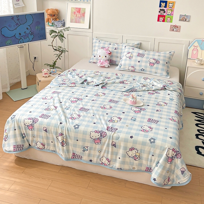 91家纺网 家纺一手货源 找家纺 金爱家2025新款A类三丽鸥正版授权高品质牛奶丝软糯针织棉大豆夏被系列详情 针织棉三丽鸥-蓝格kitty